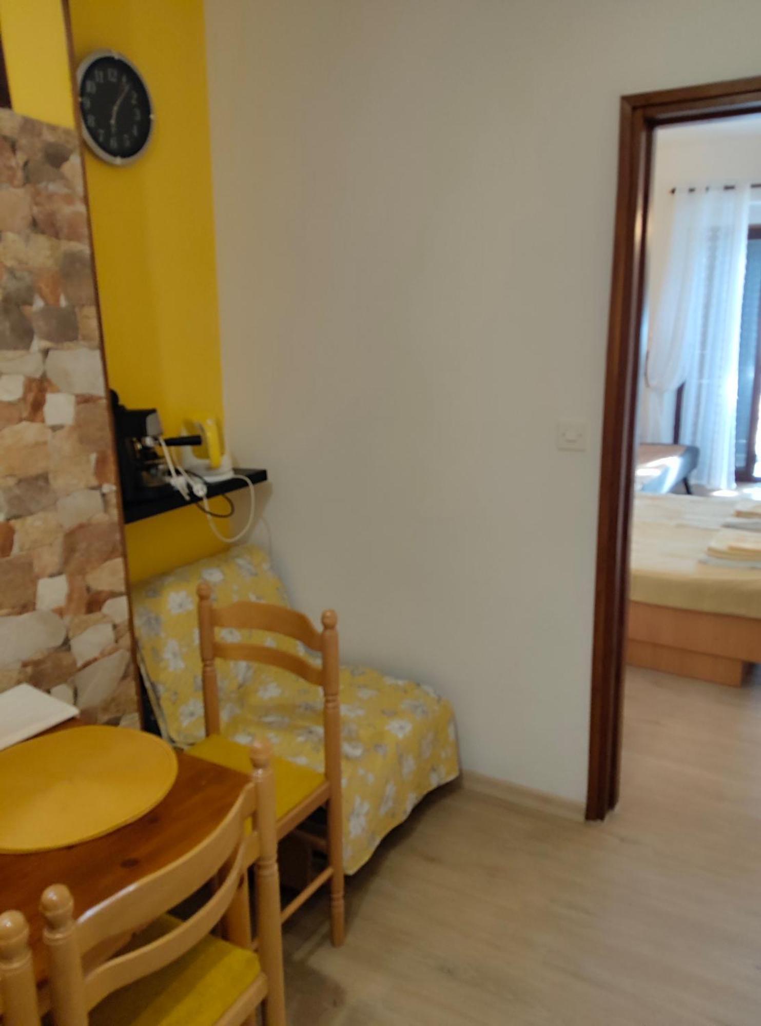 Apartmani Dea Jadranovo Exterior foto
